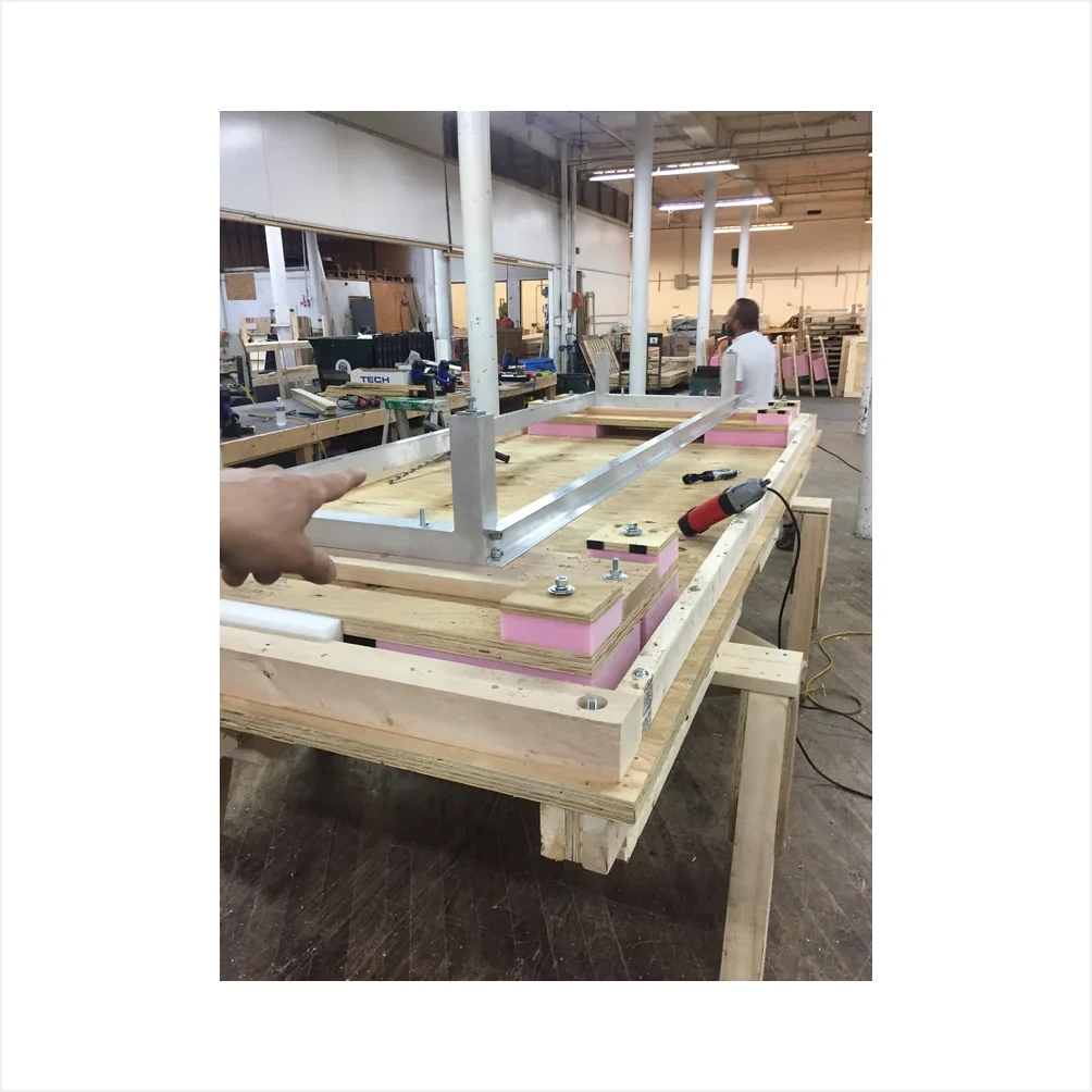 Heavy duty base with solid aluminum frame
